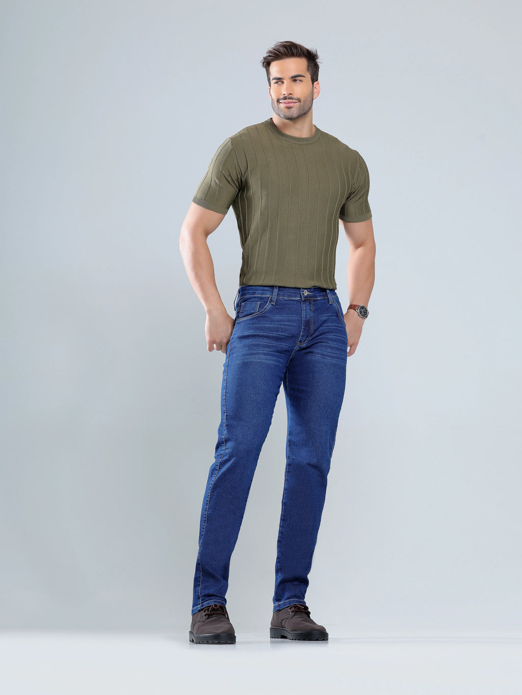 Calça Jeans Masculina Azul medio com bigode